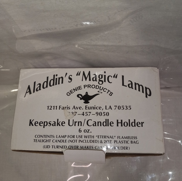 Aladdin's Magic Lamp Keepsake Urn/Candle Holder Porcelain Ceramic Kettle NIB - Picture 4 of 8
